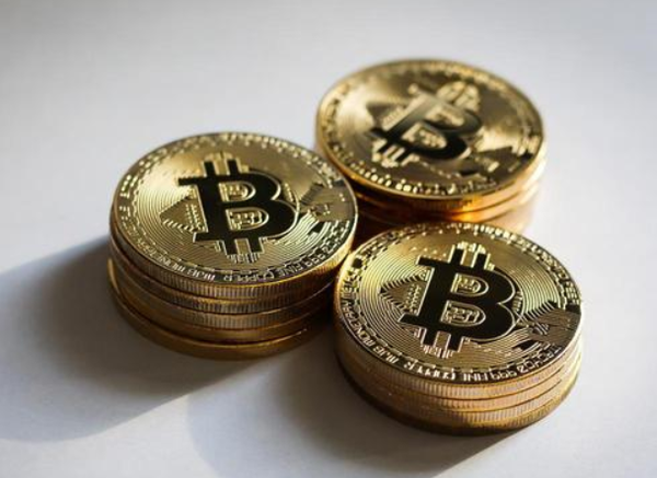 4ea44cb6f914a2b07df9e84535912687